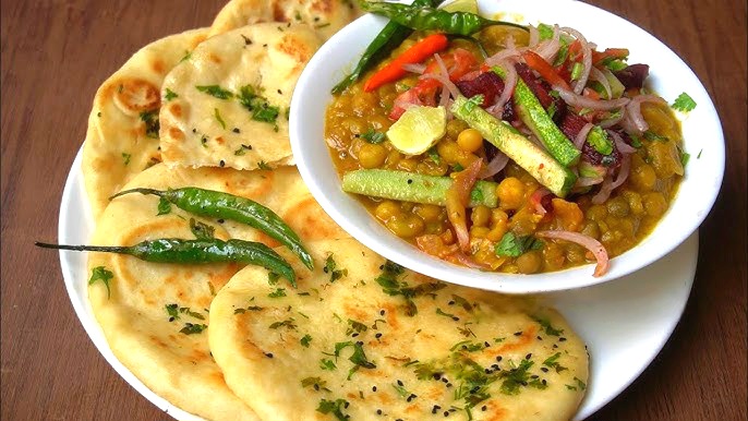 Ghar Mein Chhole Kulache Recipe Kaise Banaate Hain