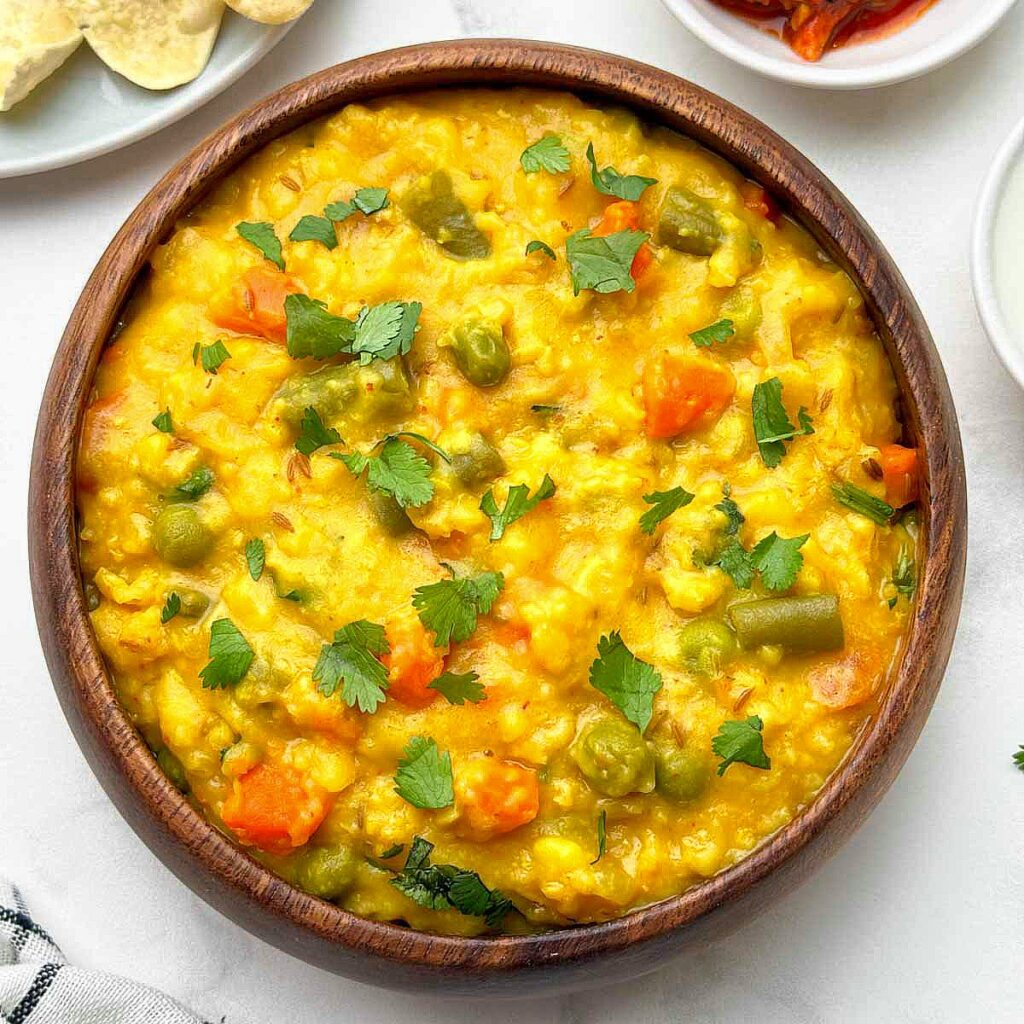 Makar Sankranti Special Til Khichdi Recipe इस मकर संक्रान्ति पर झटपट मसालेदार बनायें खास रेसिपी